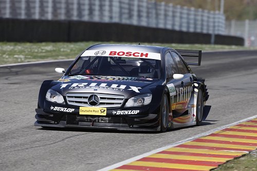 Ralf Schumacher snel onderweg in de AMG Mercedes
